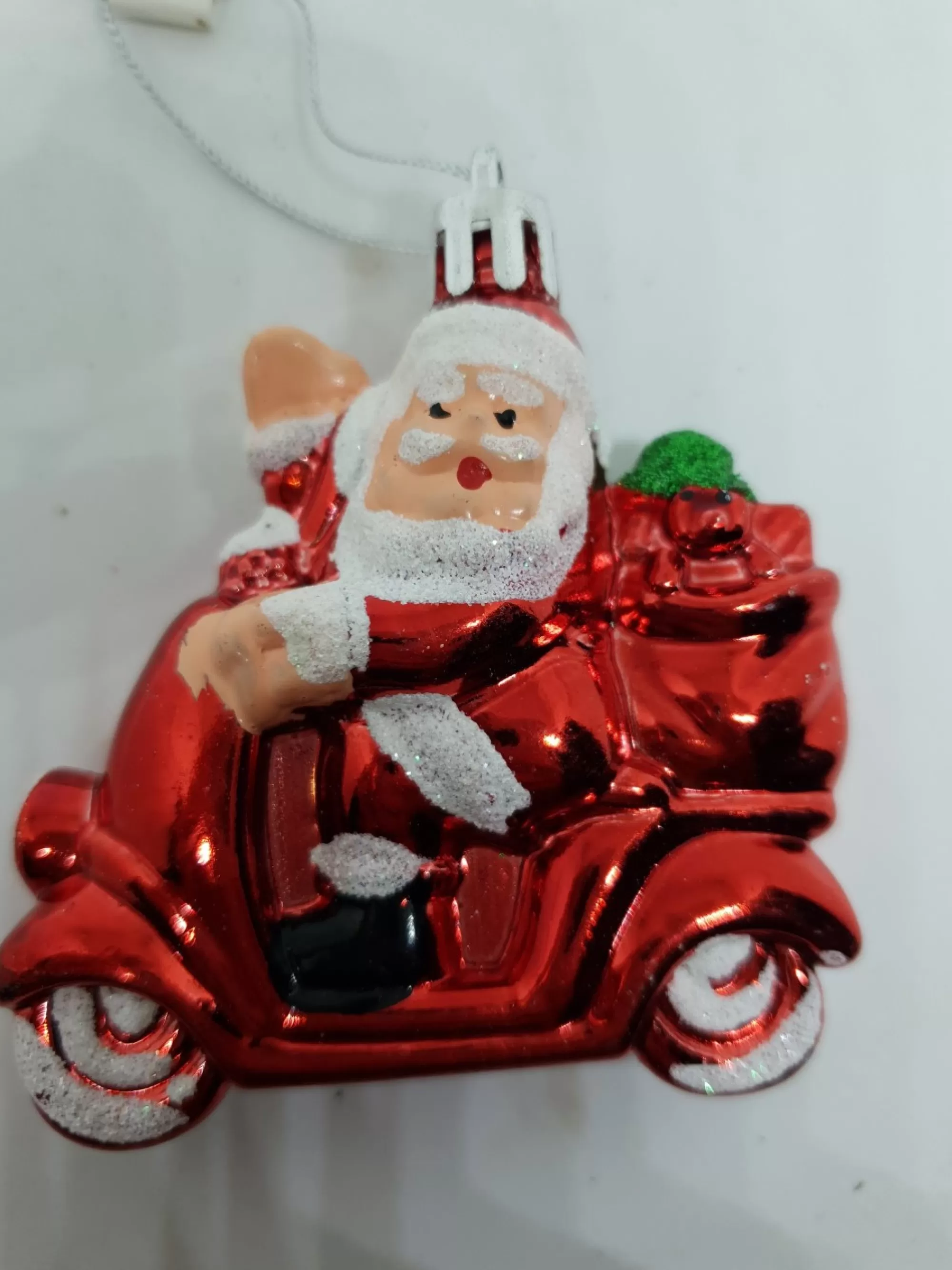 Outlet La Maison du Père Noël Boule De Noël « Pere Noël En Scooter »