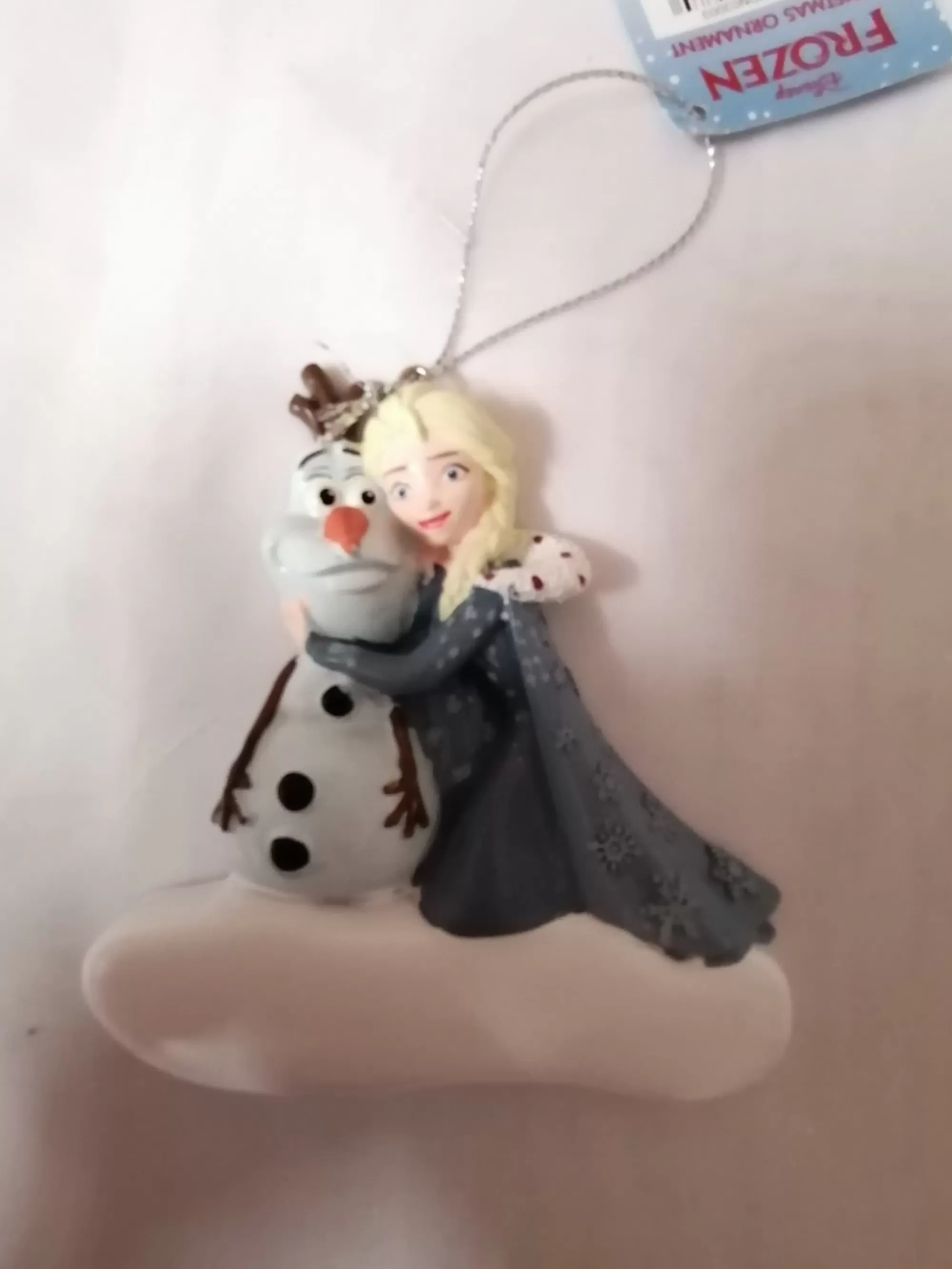 Flash Sale La Maison du Père Noël Boule Disney Elsa Et Ola – Reine Des Neiges