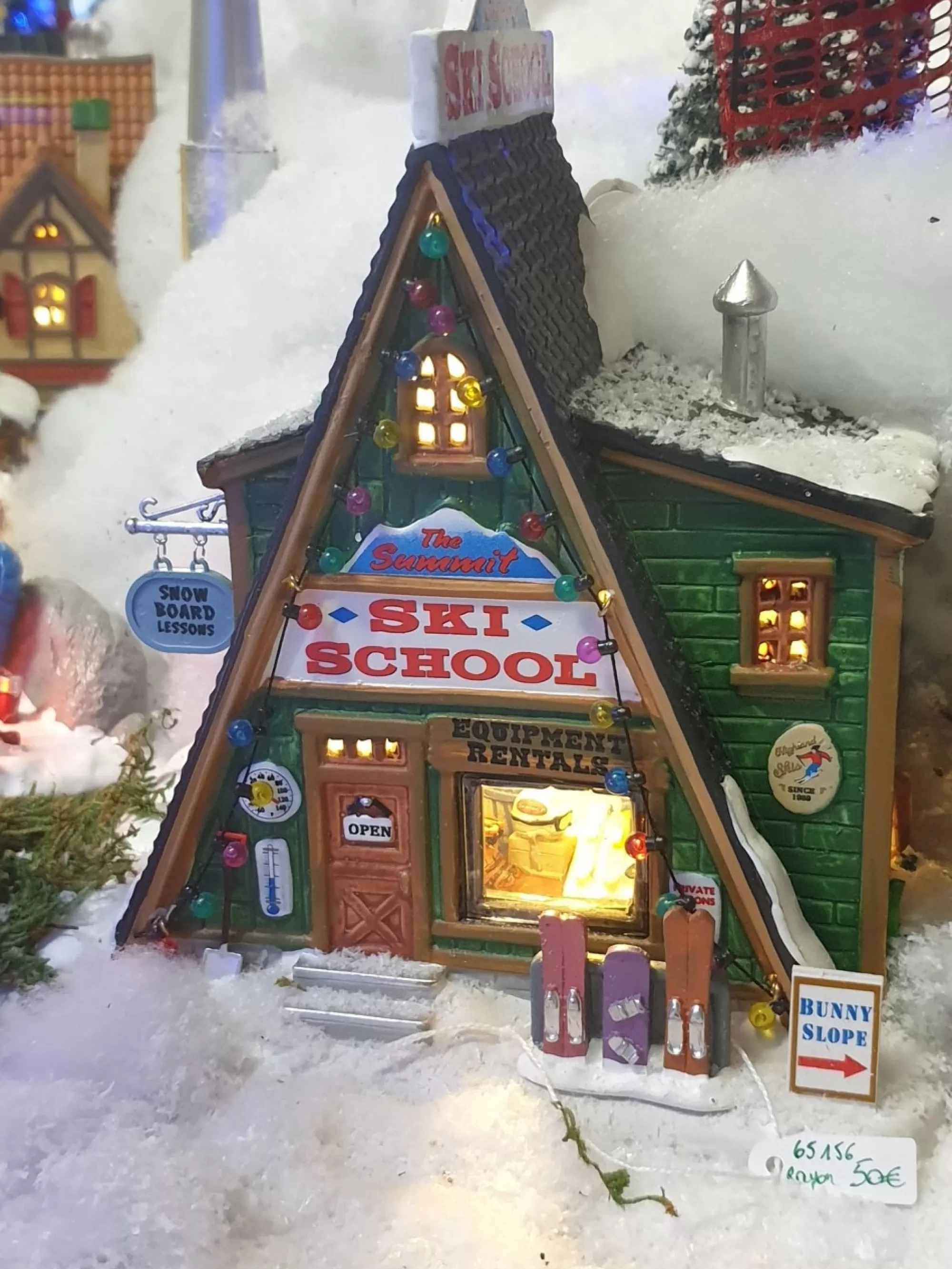 Discount La Maison du Père Noël Ecole De Ski Lemax