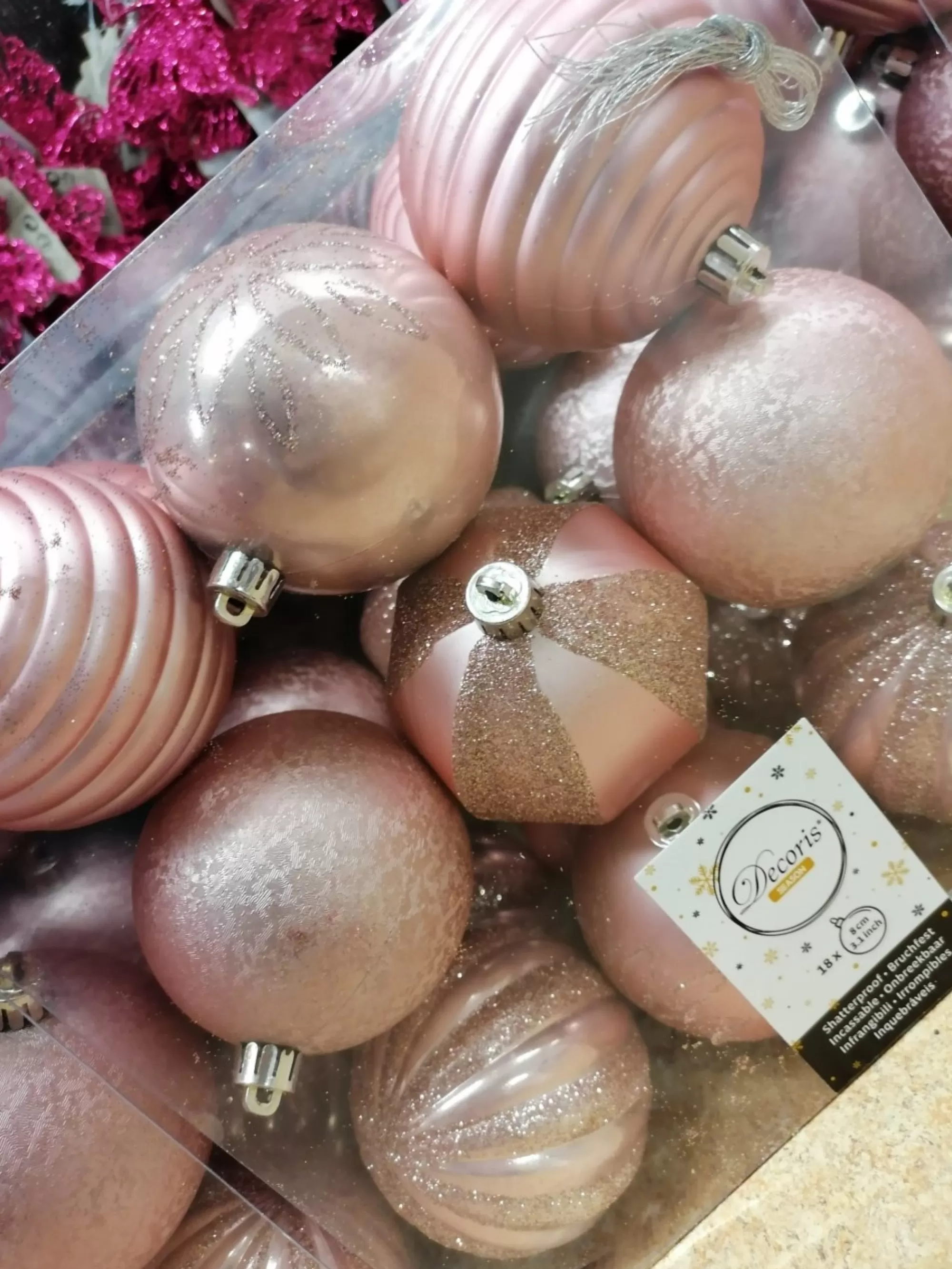 Cheap La Maison du Père Noël Lot De Boules Roses